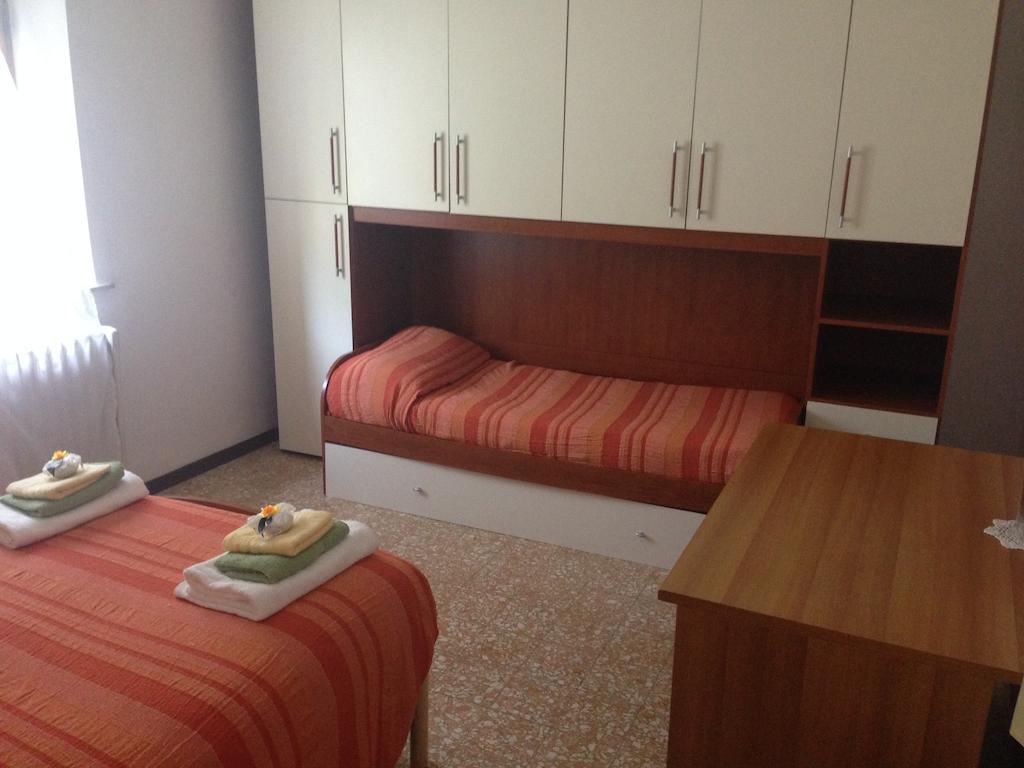 Podere Di Valli Santa Maria a Monte Room photo