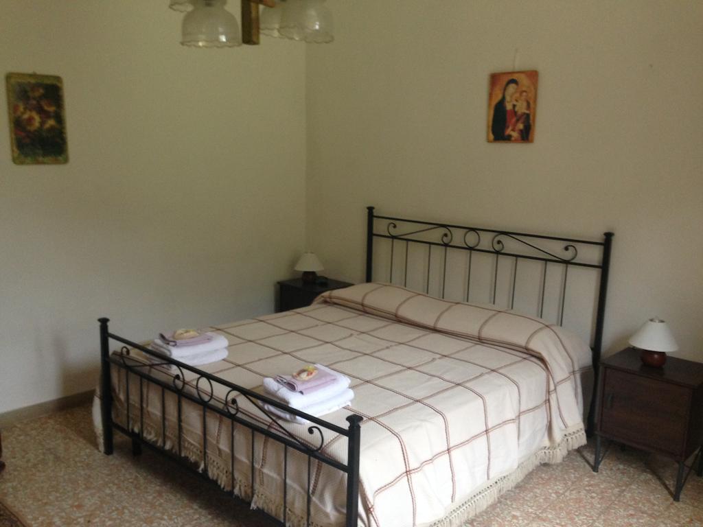 Podere Di Valli Santa Maria a Monte Room photo
